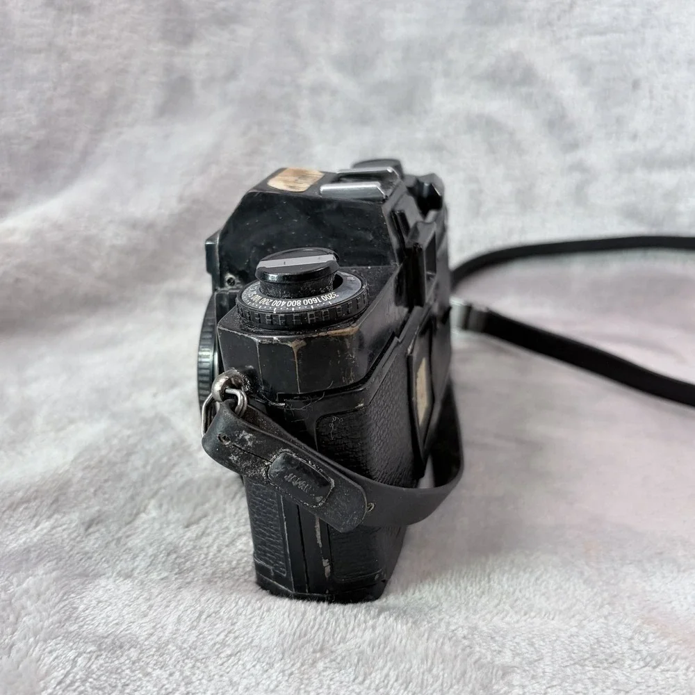 Yashica FR1‎ 35mm SLR Film Camera Body C/Y Mount Untested Japan Vintage